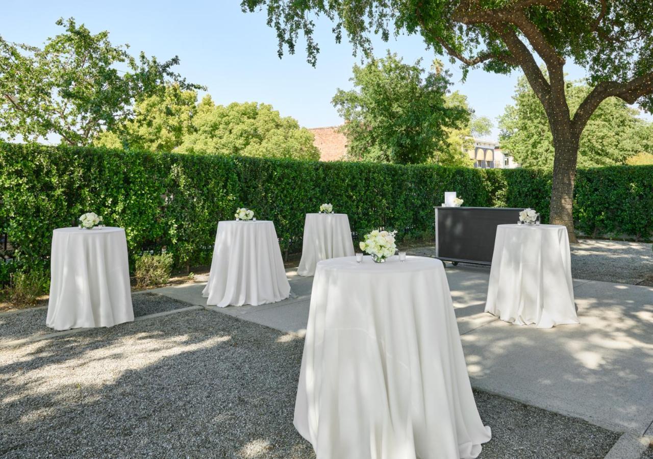 Hotel The Darling Visalia Zewnętrze zdjęcie